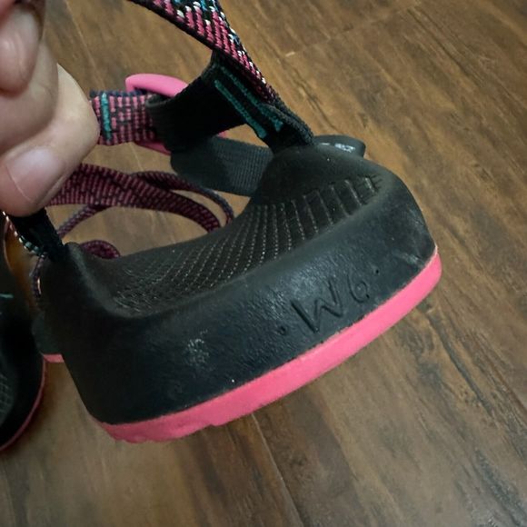 CHACO Z/2 Classic Outdoor Water Sandals in Amp Magenta - Picture 6 of 8